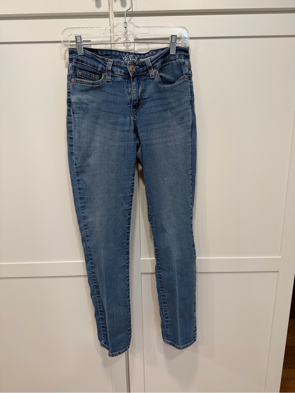 Levi's Blue Signature Denim Jeans with Interior Brand Label